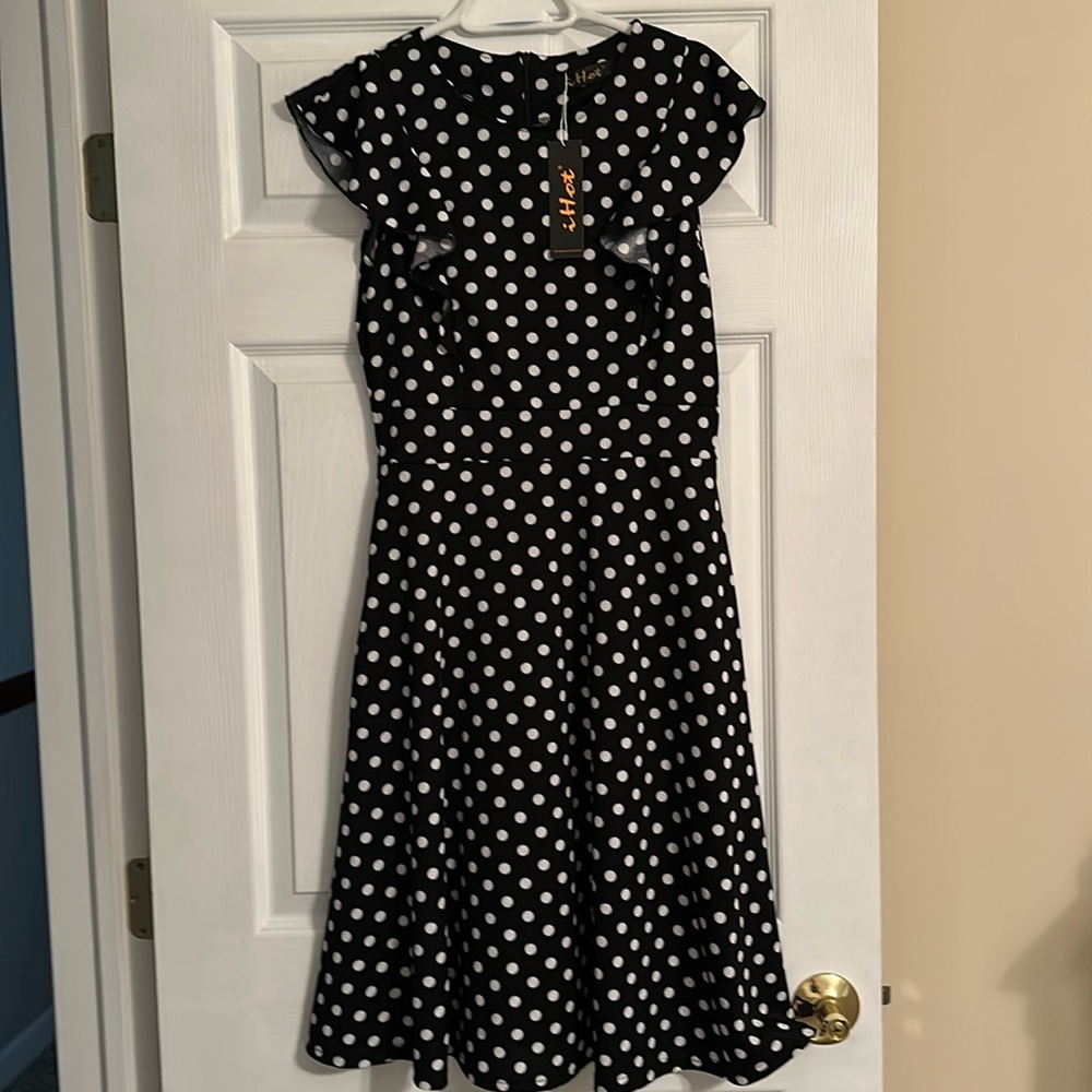 IHot flutter sleeve dress